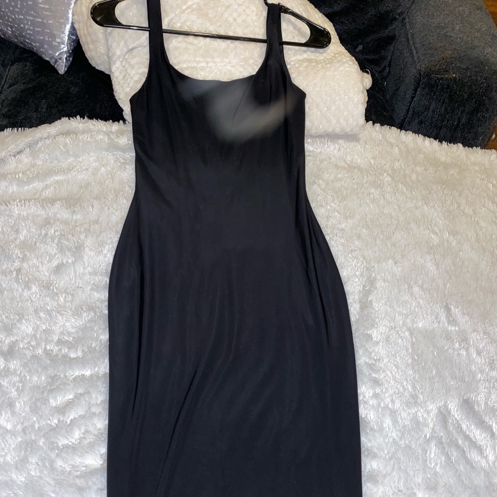 Black midi dress sleeveless